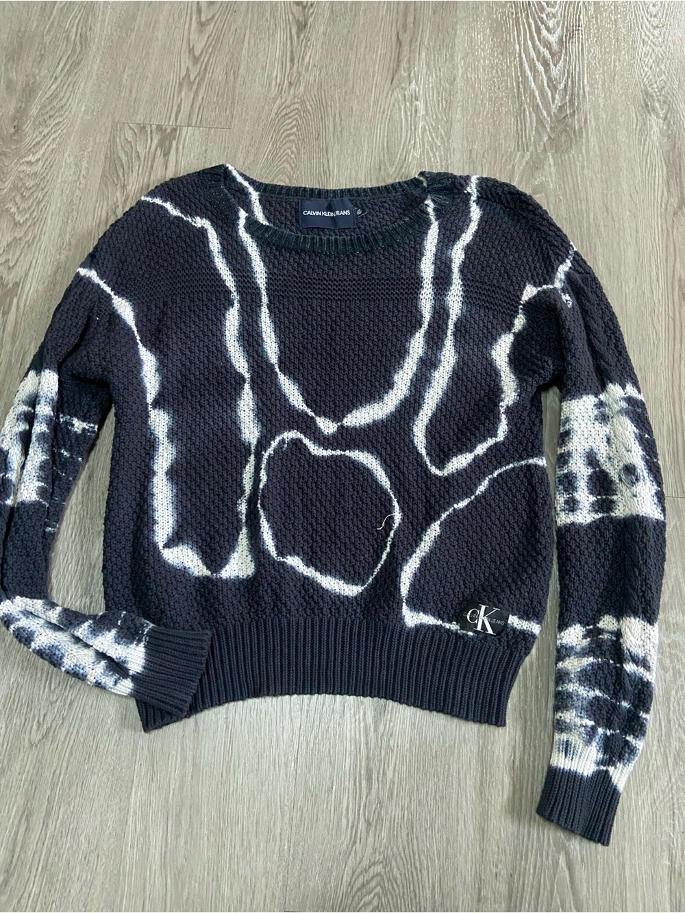 Calvin Klein Jeans Black & White Tie-Dye Crew Neck Sweater